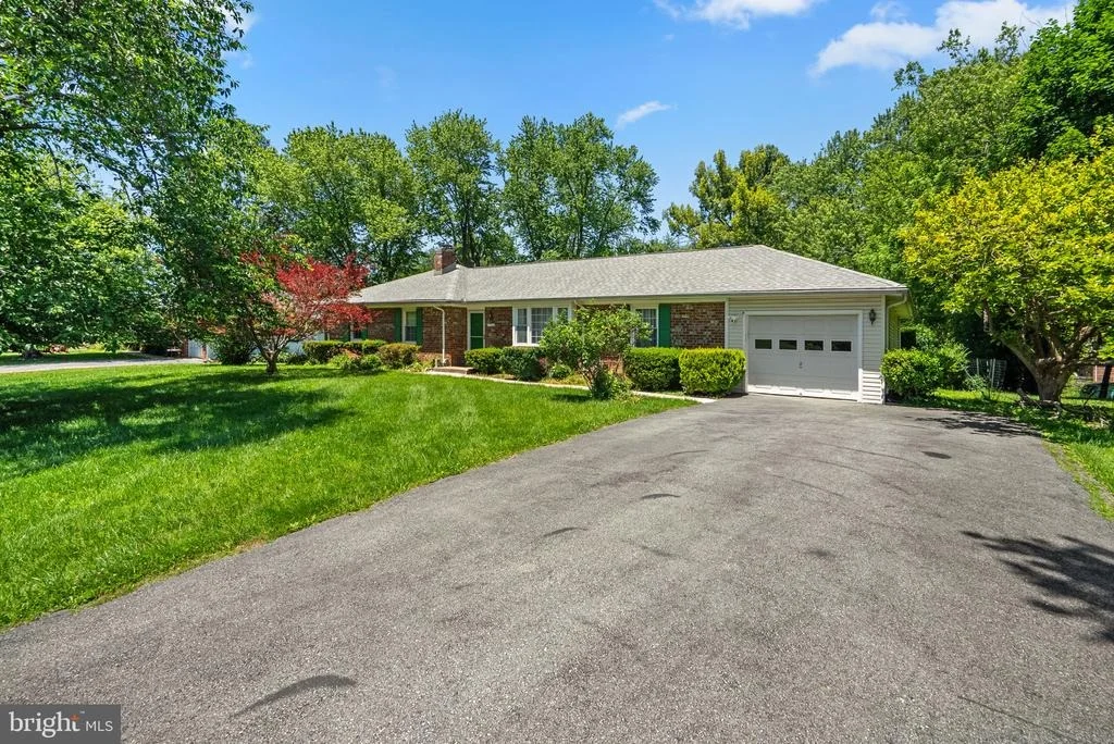 Photo of 17520 PRINCESS ANNE DRIVE