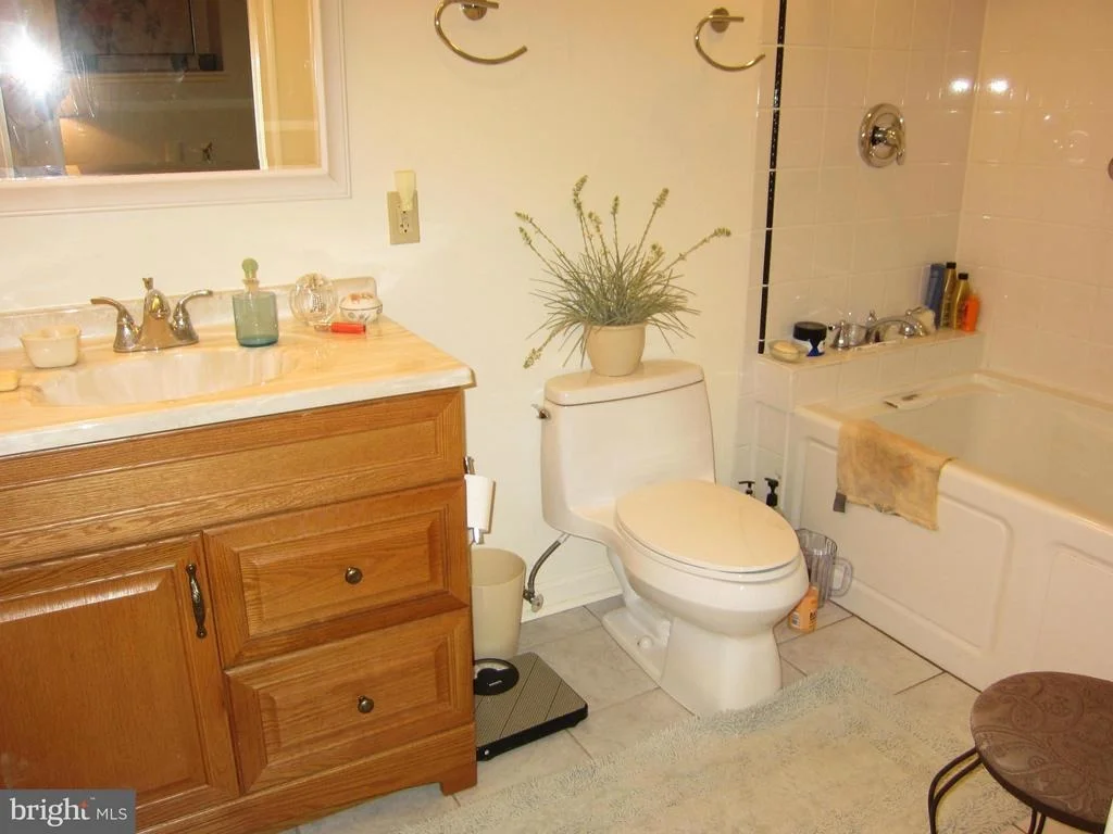 Photo of 15212 WINSTEAD LANE