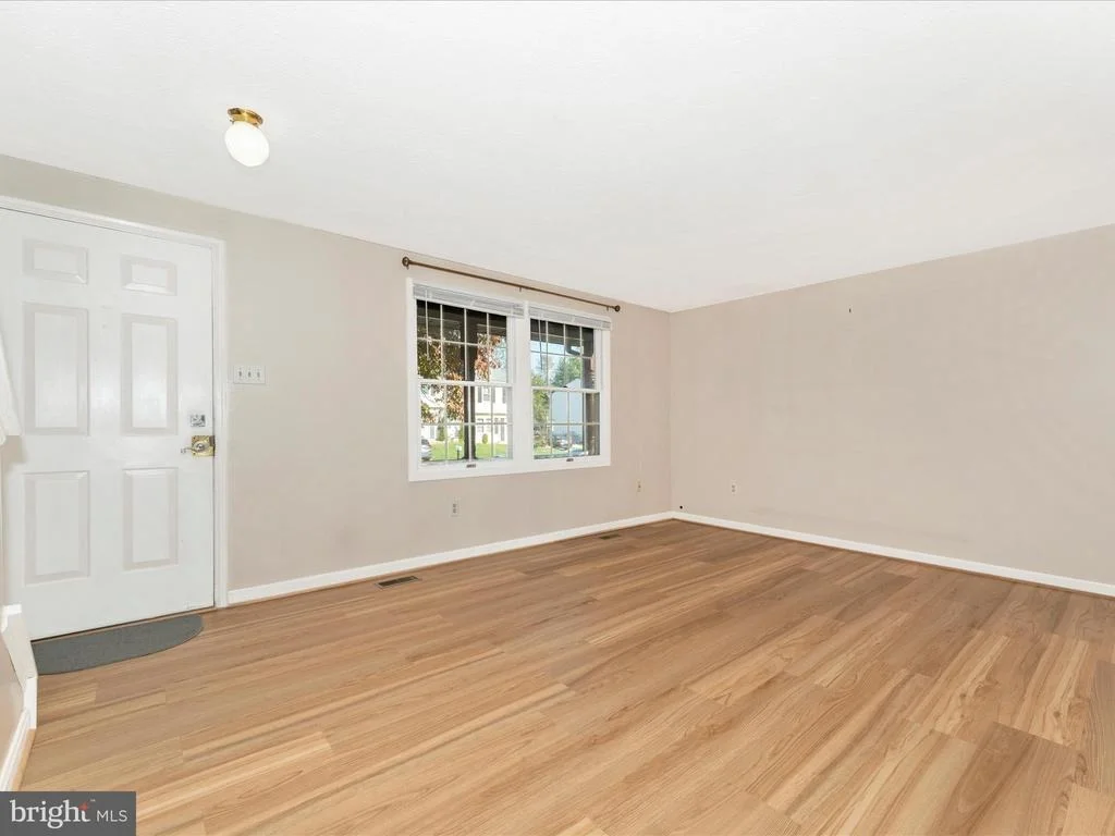 Photo of 158 STONEGATE DRIVE