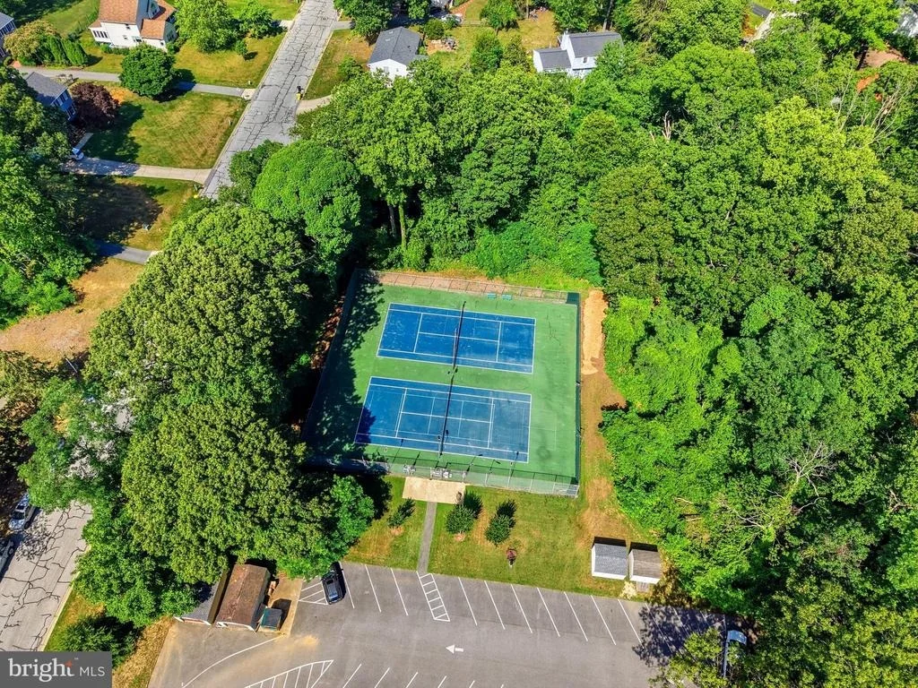 Photo of 636 BAY GREEN DRIVE