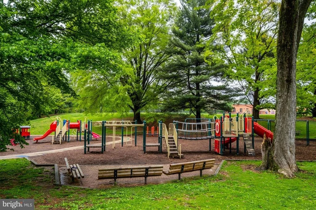 Photo of 6009 CORBIN ROAD