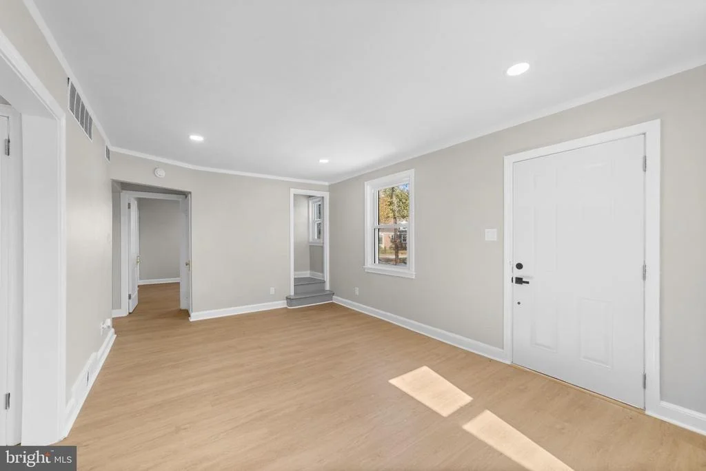 Photo of 179 VICTORY AVENUE