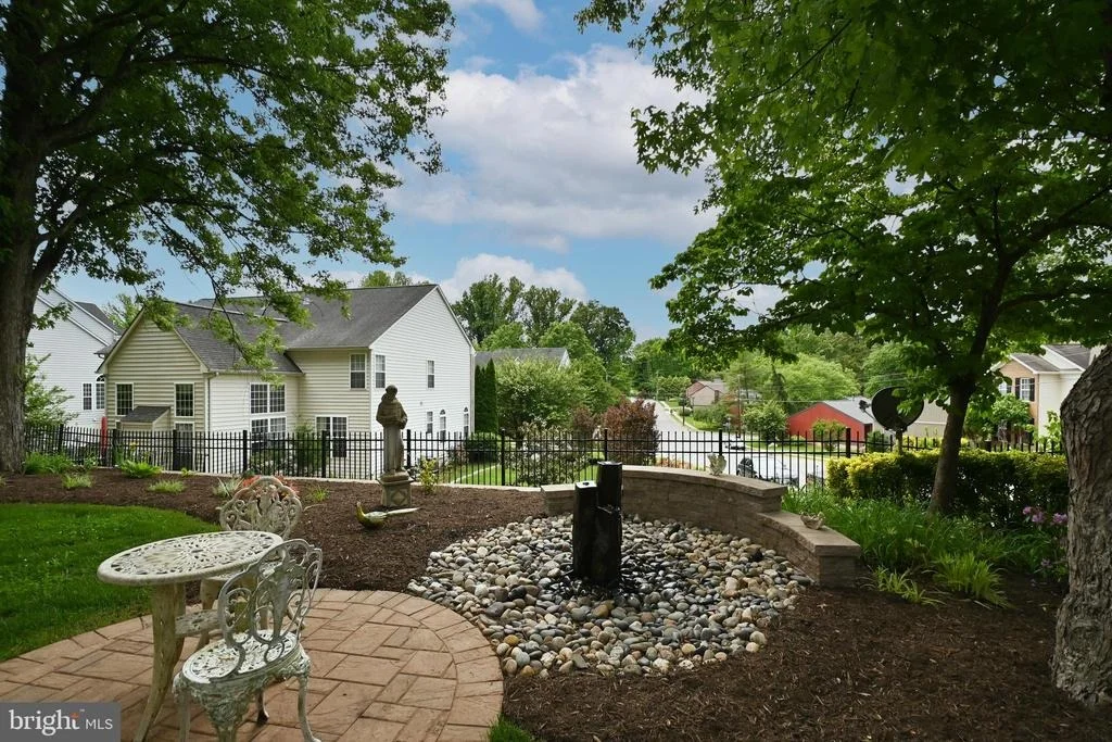 Photo of 6202 GARDEN ROAD