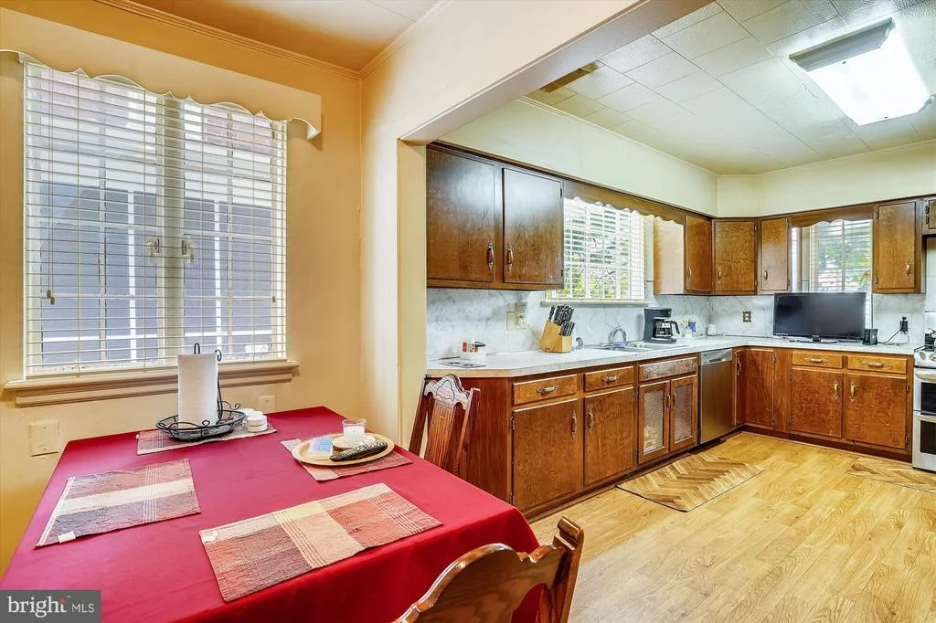 Photo of 200 MEALEY PARKWAY