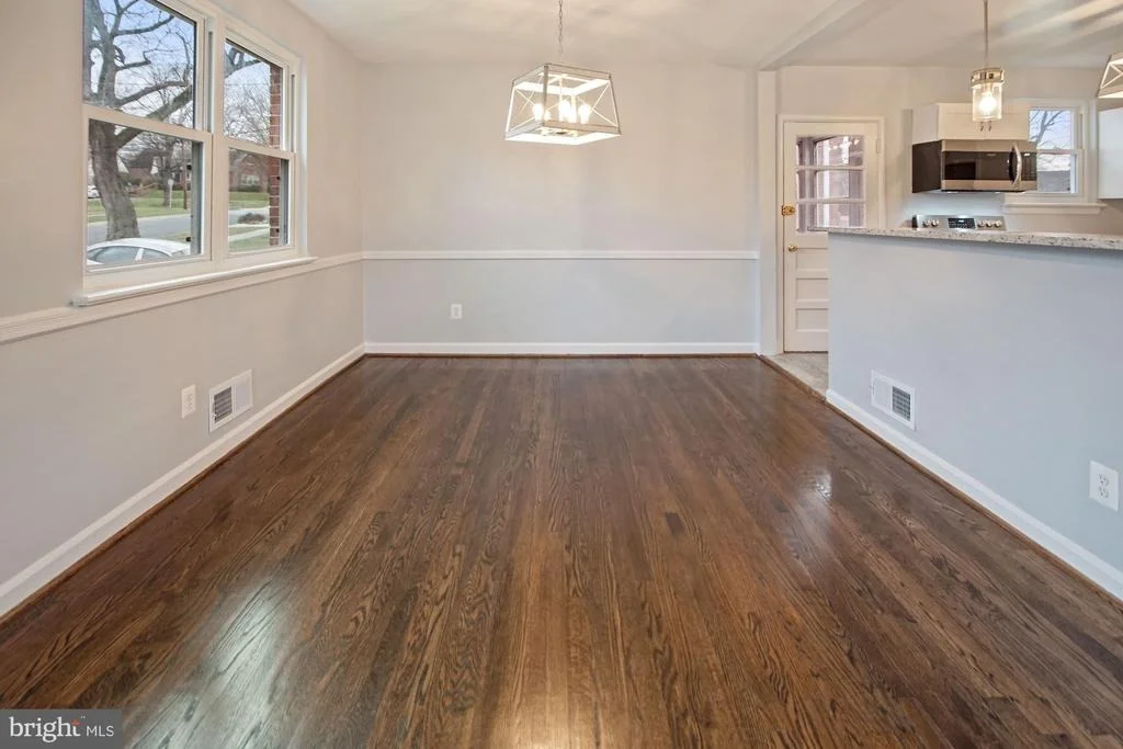 Photo of 2200 WESTVIEW DRIVE