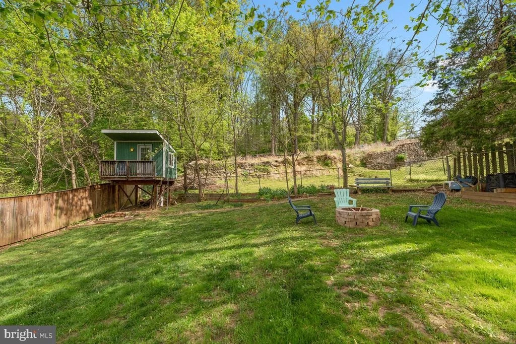 Photo of 607 REST AVENUE