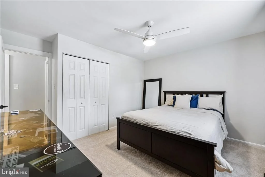 Photo of 24713 CUTSAIL DRIVE