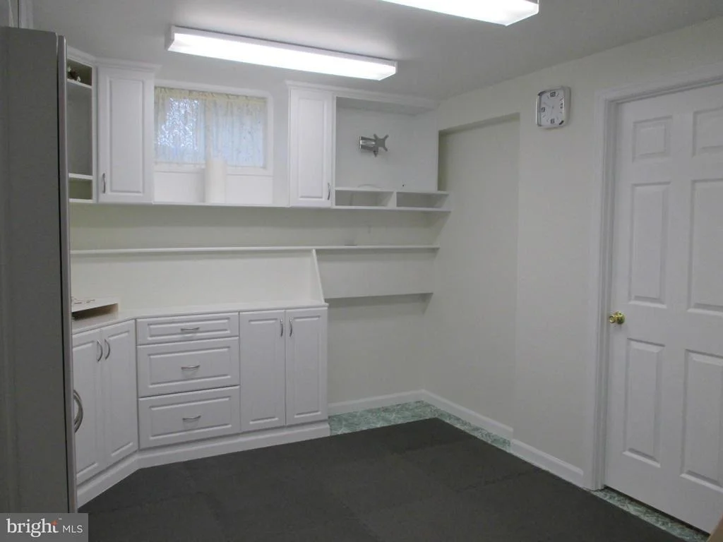 Photo of 425 NAVAHO DRIVE