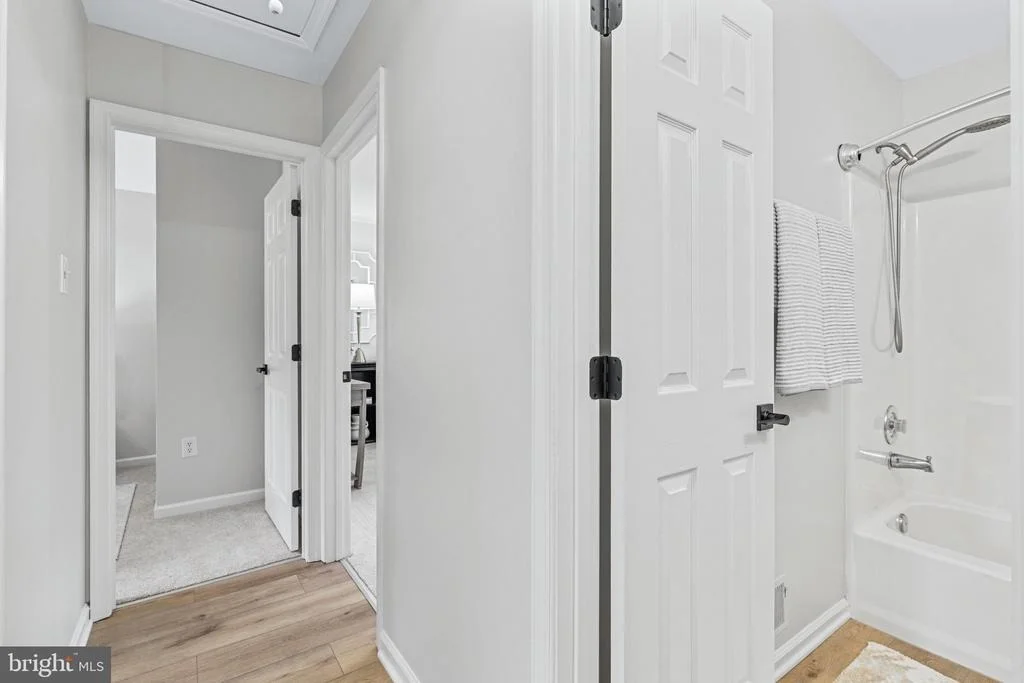 Photo of 1015 CHERYLS COURT