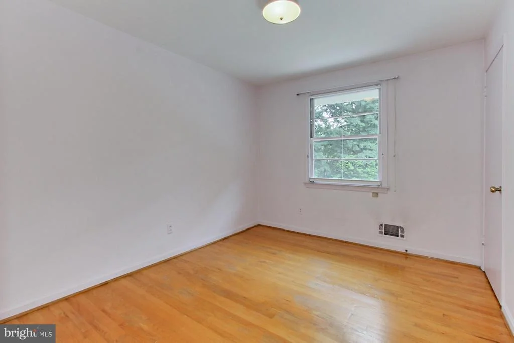 Photo of 7459 LONG PINE DRIVE