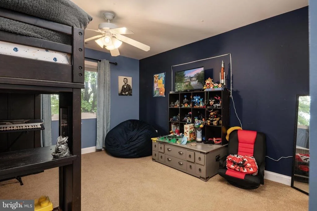Photo of 1351 CALVERT ROAD
