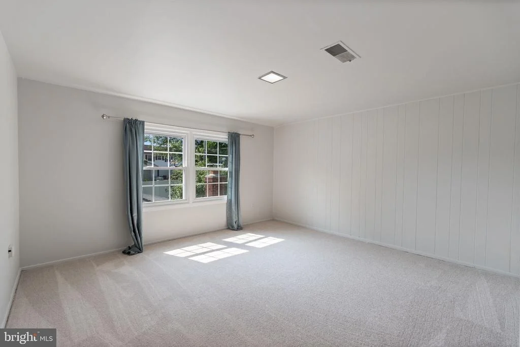 Photo of 2817 STONYBROOK DRIVE