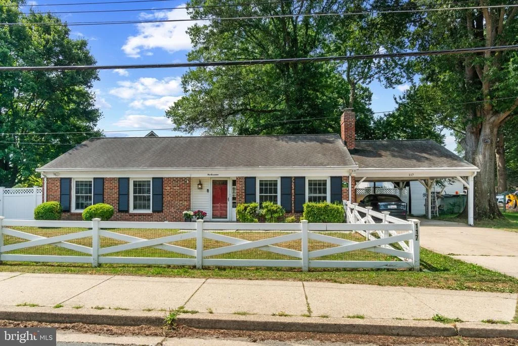 Photo of 117 OAKWOOD ROAD