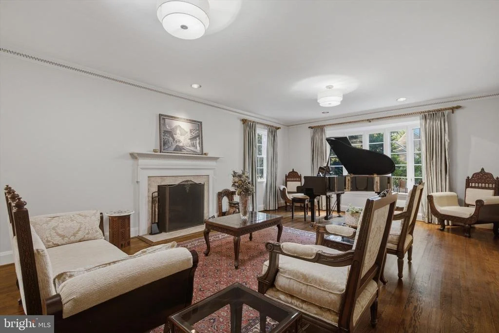 Photo of 2 BELLEMORE ROAD
