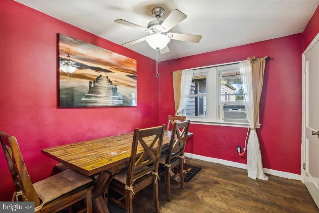 Photo of 604 LEE PLACE