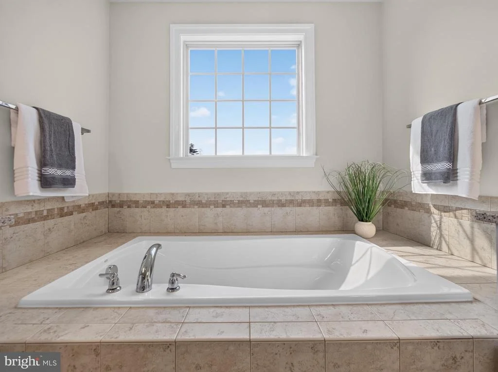 Photo of 3032 MOORE LANE