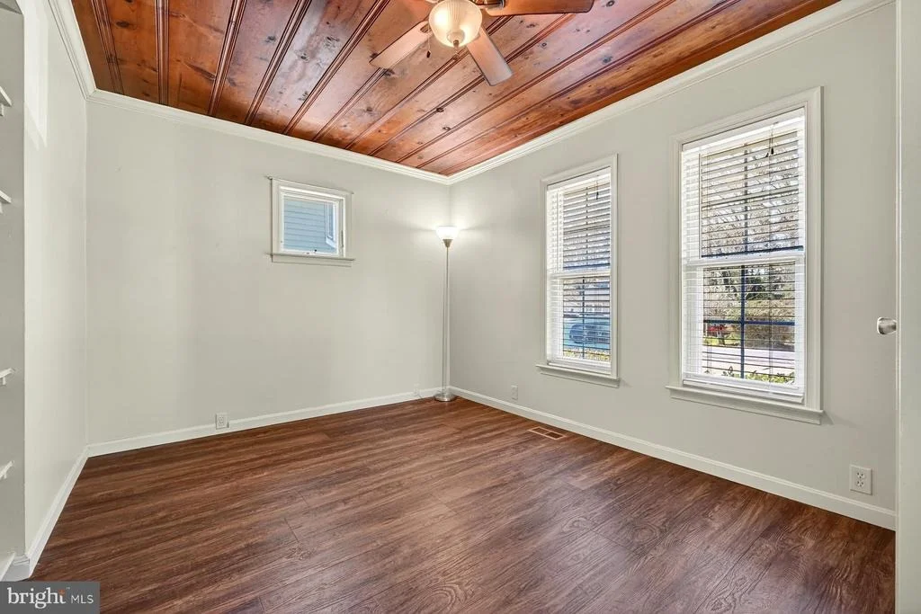 Photo of 118 ELLIOTT PLACE