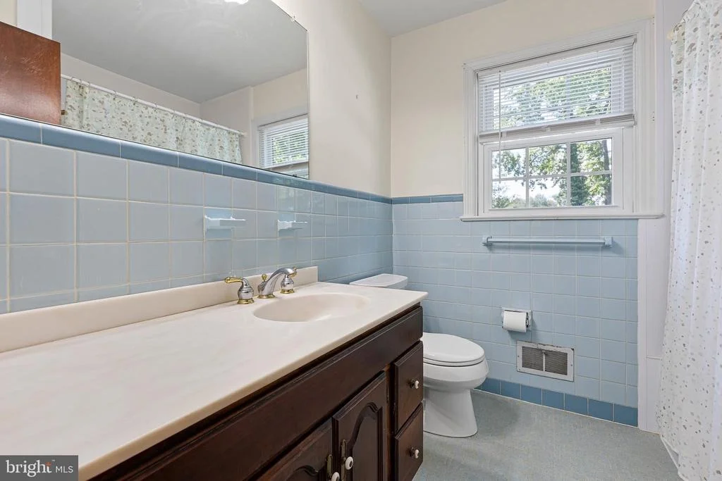 Photo of 1110 WEBSTER DRIVE