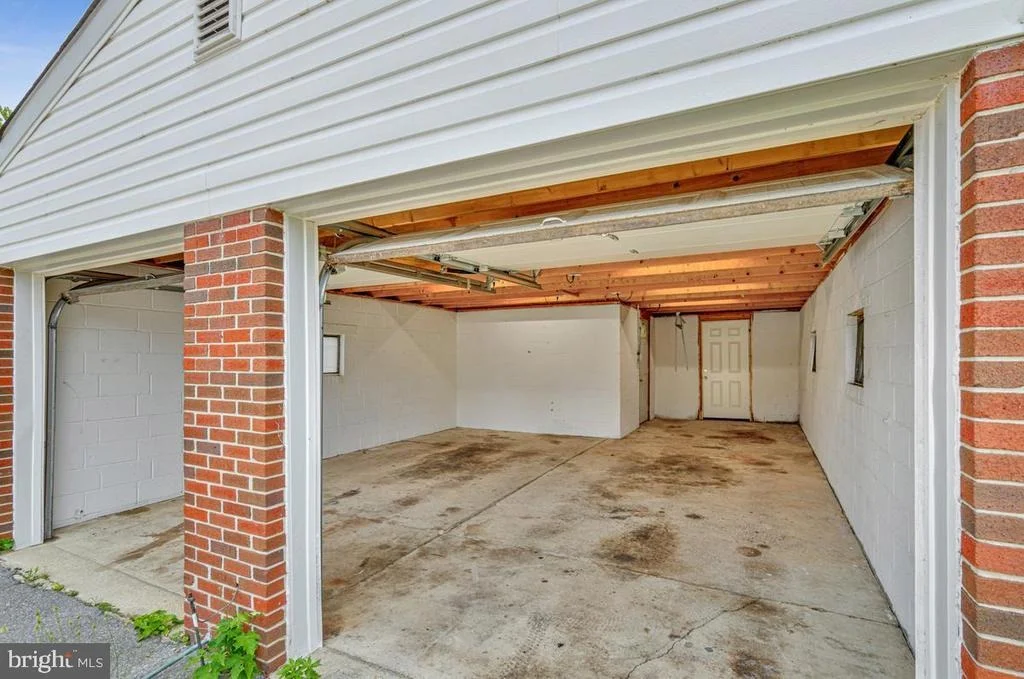 Photo of 6614 HORSESHOE ROAD
