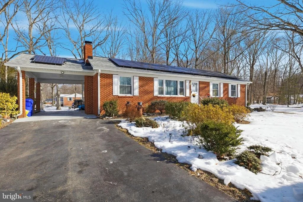 Photo of 5197 COLEBROOK DRIVE