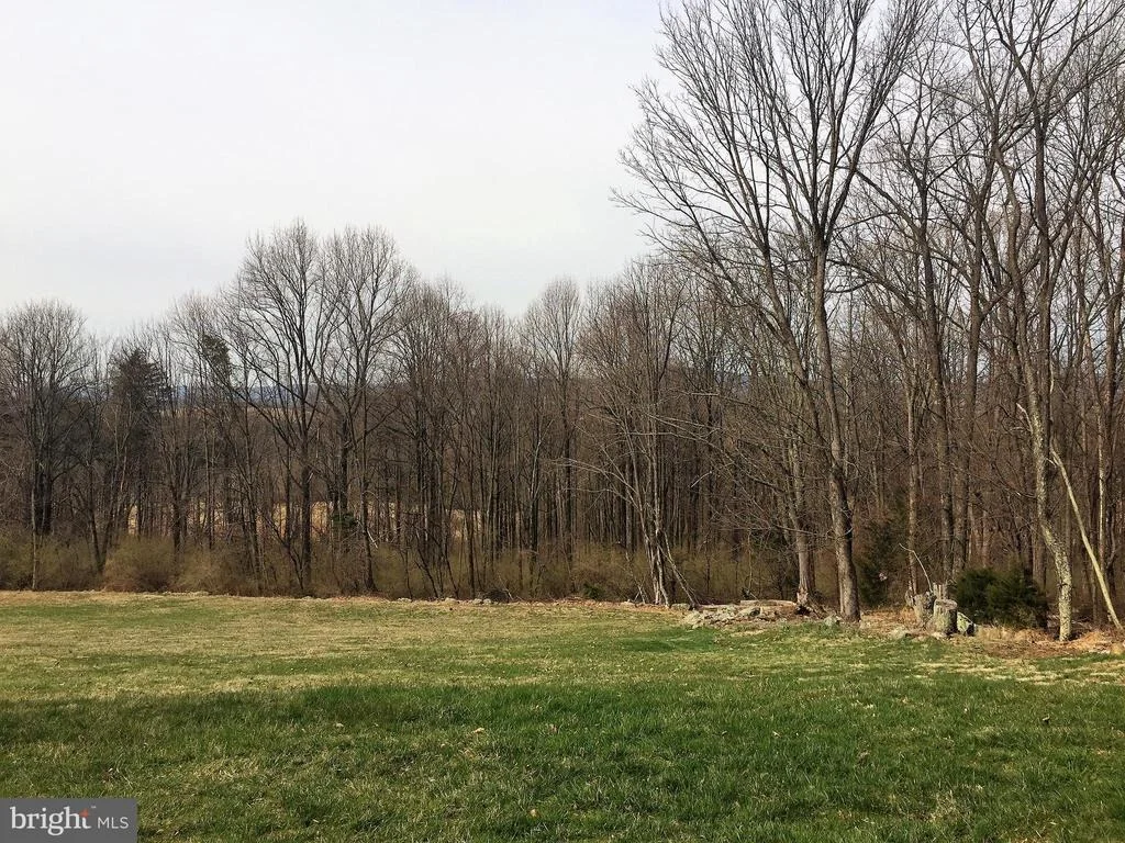 Photo of 8966 HAWBOTTOM ROAD