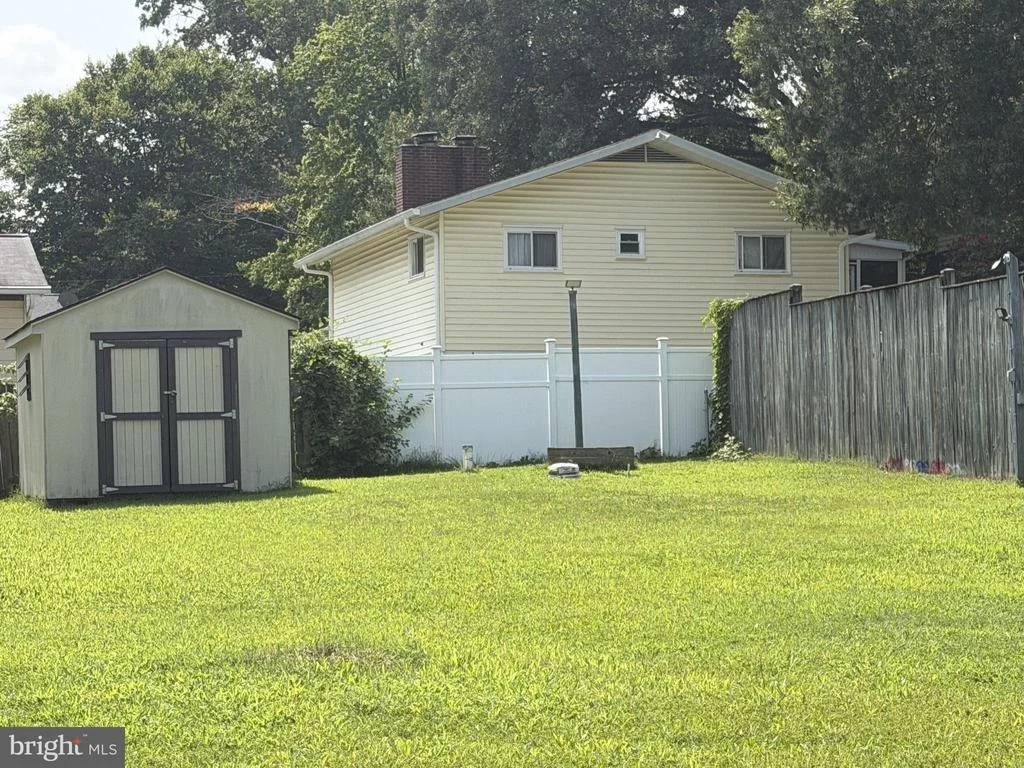 Photo of 1716 CHESAPEAKE DRIVE