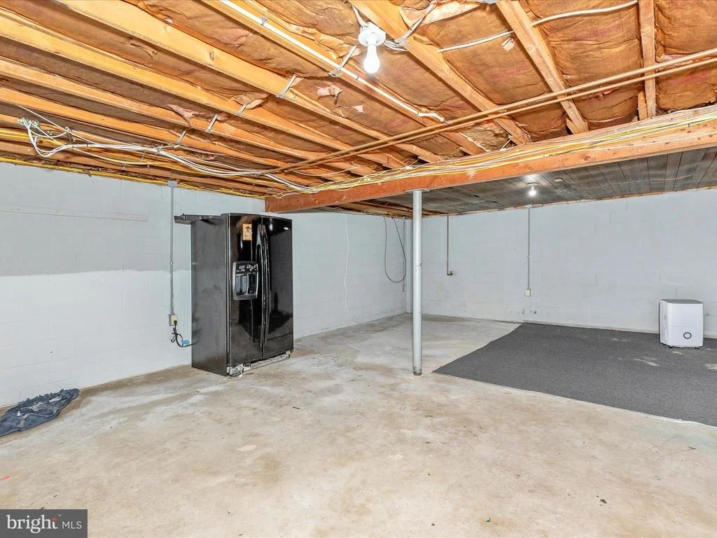 Photo of 22128 PIKESIDE DRIVE