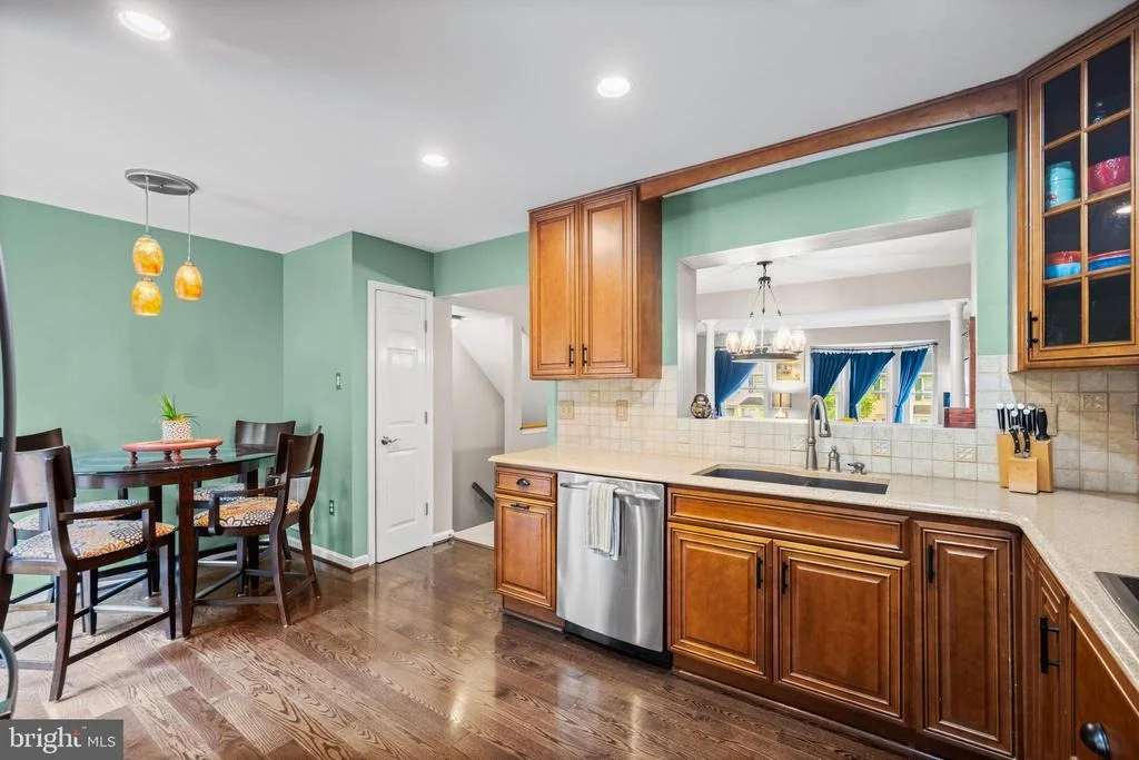 Photo of Unit 1129 at 1129 KELFIELD DRIVE