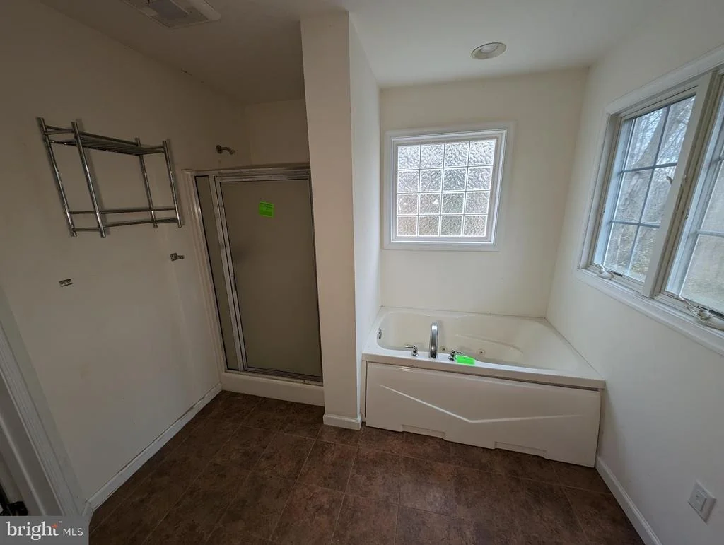Photo of 32159 RIVER ROAD