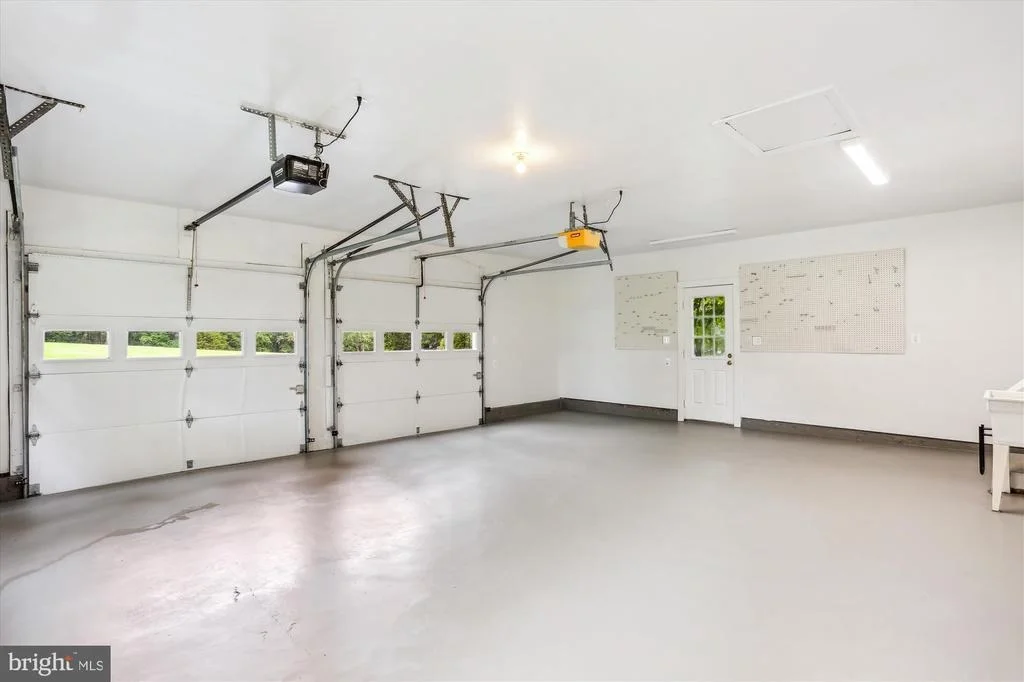 Photo of 22217 CREEKVIEW DRIVE