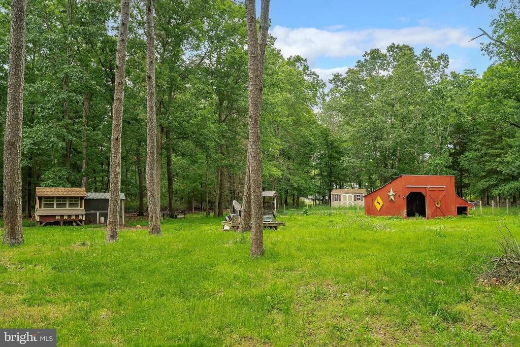 Photo of 10 HILLSIDE AVENUE