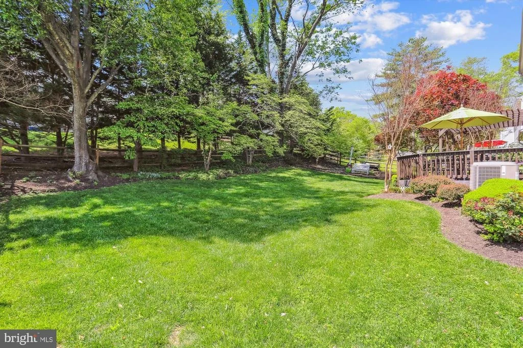 Photo of 207 RABBITT ROAD