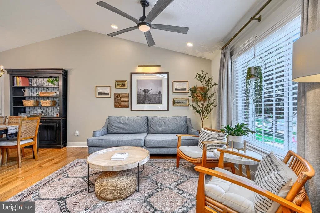 Photo of 1004 PEPPARD DRIVE
