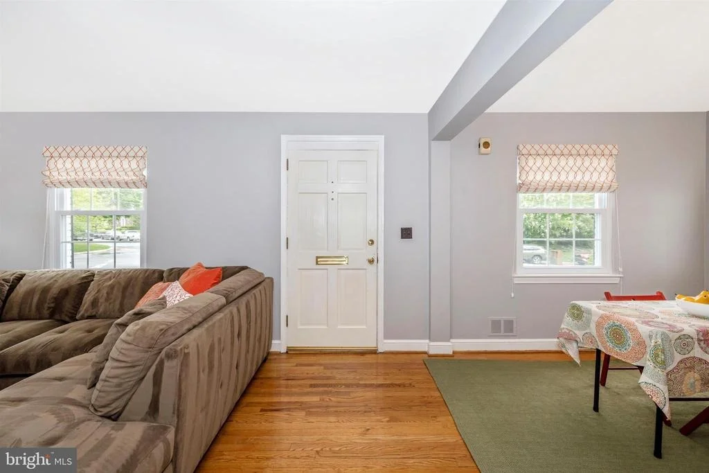 Photo of 1101 ROSWELL DRIVE