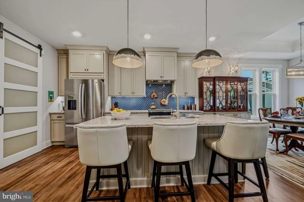 Photo of 24187 HEARTLEAF ROAD