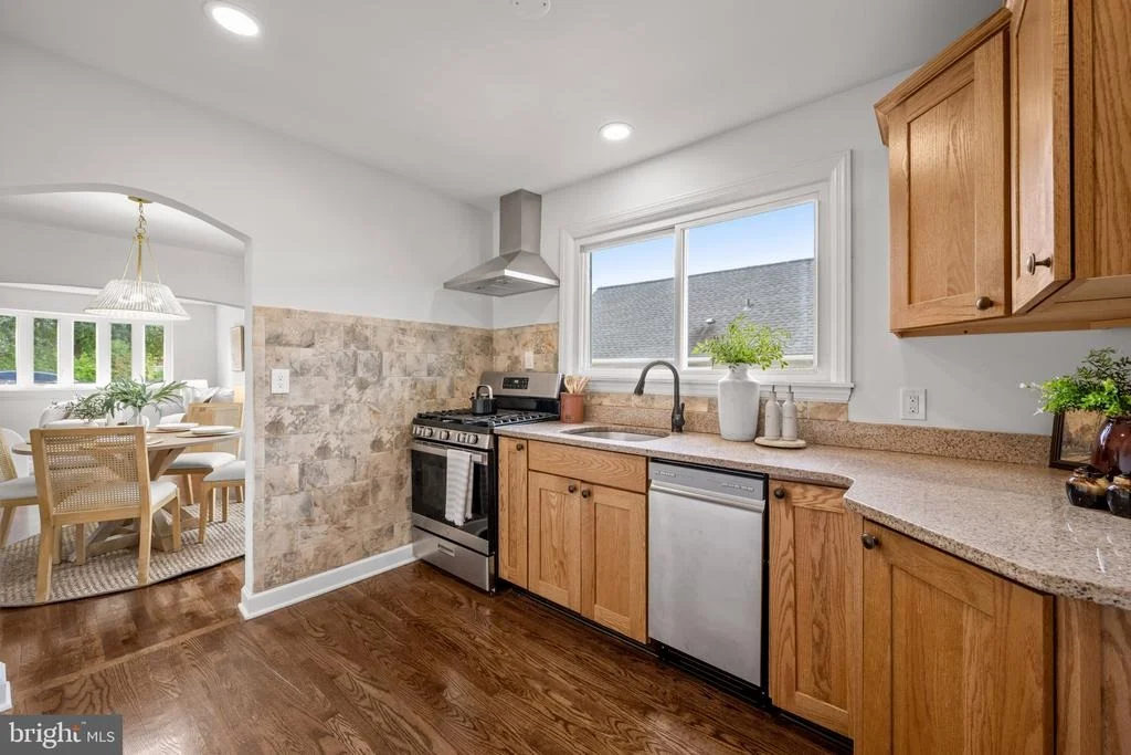 Photo of 210 4TH AVENUE