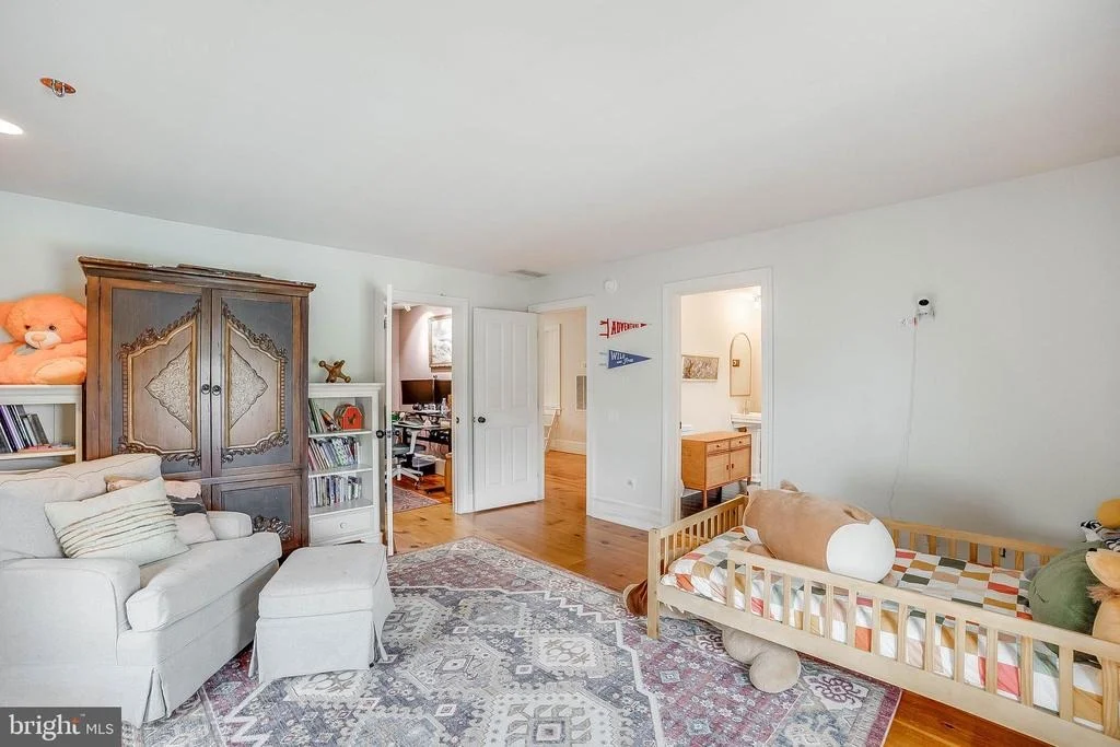 Photo of 30328 SEAFORD ROAD