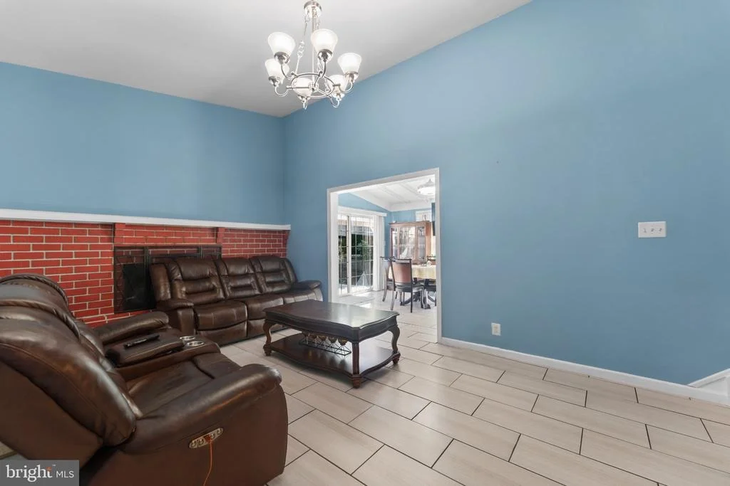 Photo of 11309 CLARA STREET
