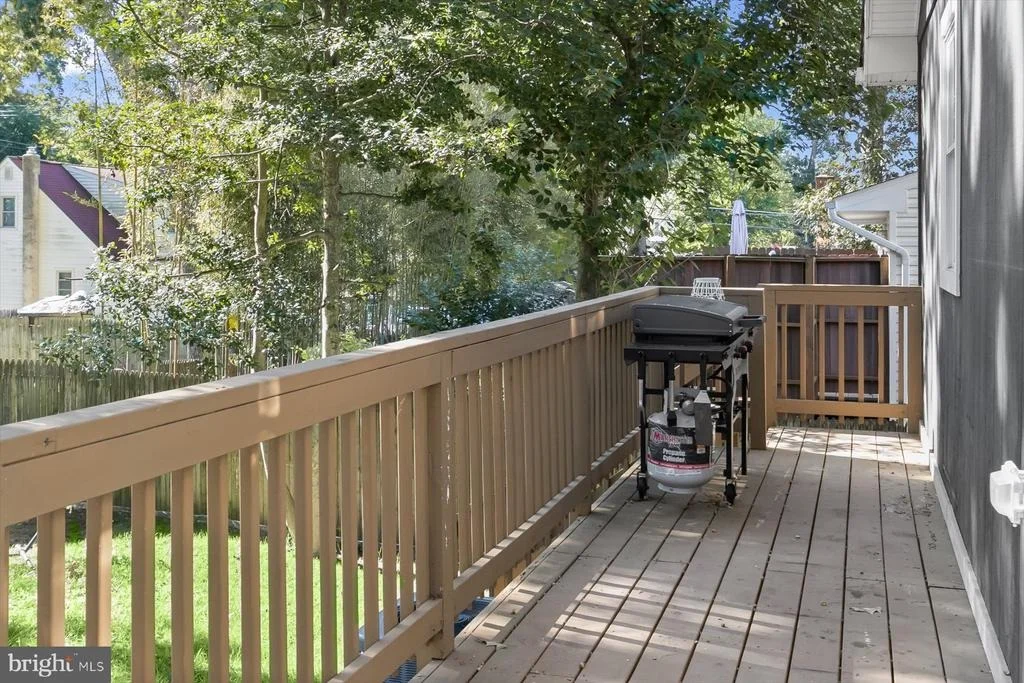 Photo of 579 WEST DRIVE