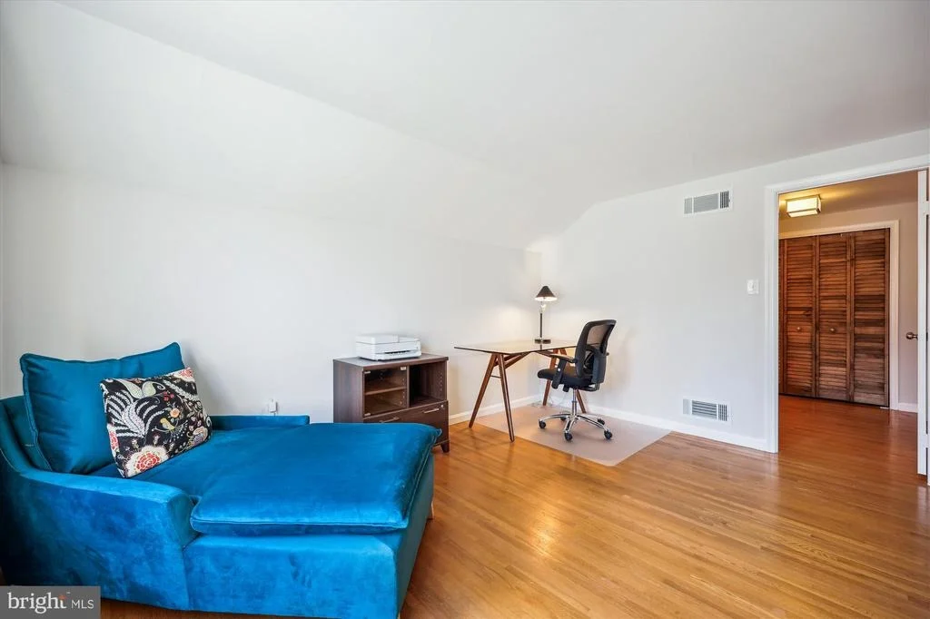 Photo of 2 LOCKSLEY COURT