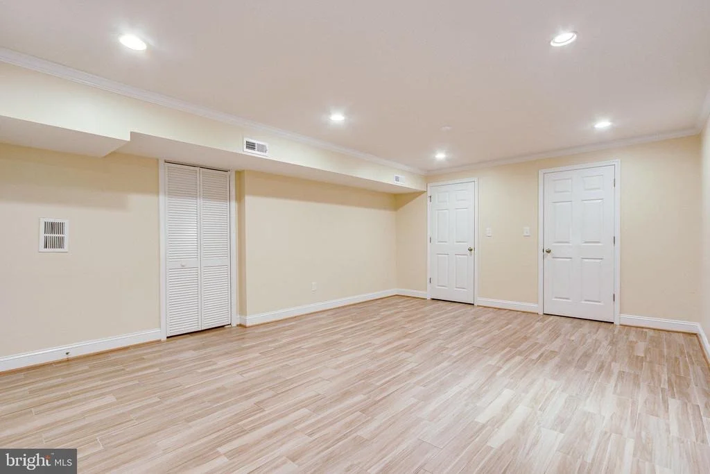 Photo of 1399 PARK LAKE DRIVE