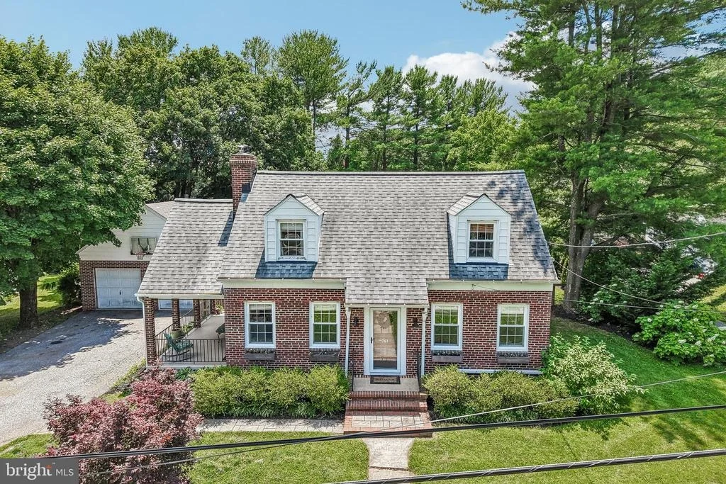 Photo of 743 MONKTON ROAD