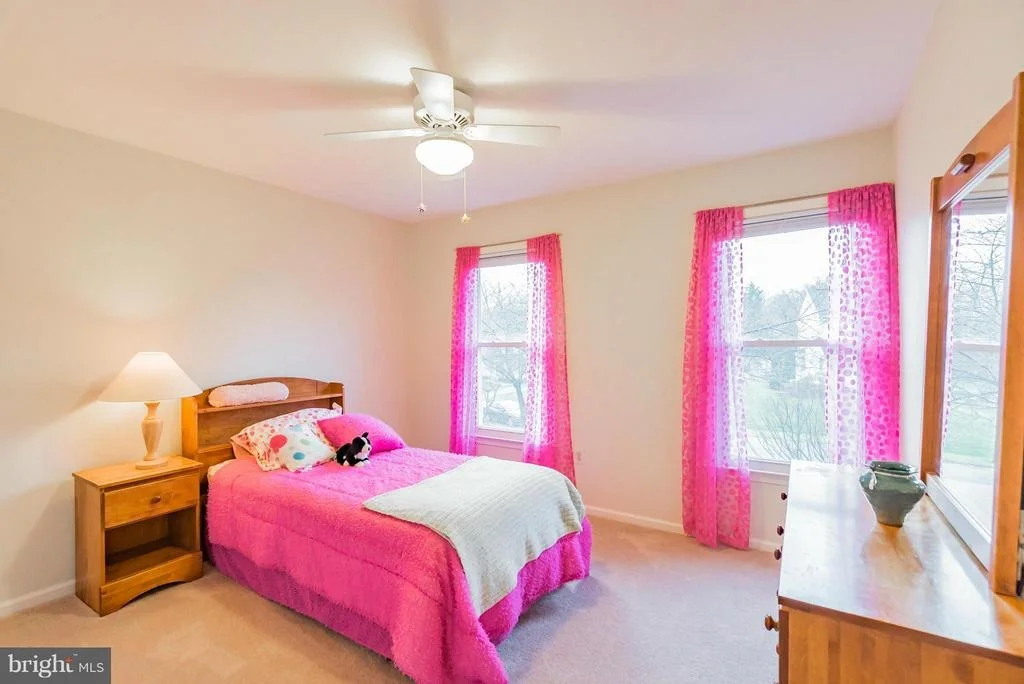 Photo of 17412 EVANGELINE LANE
