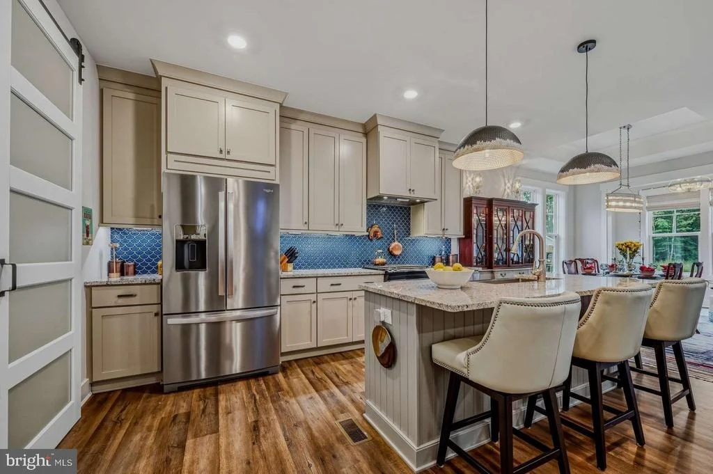 Photo of 24187 HEARTLEAF ROAD