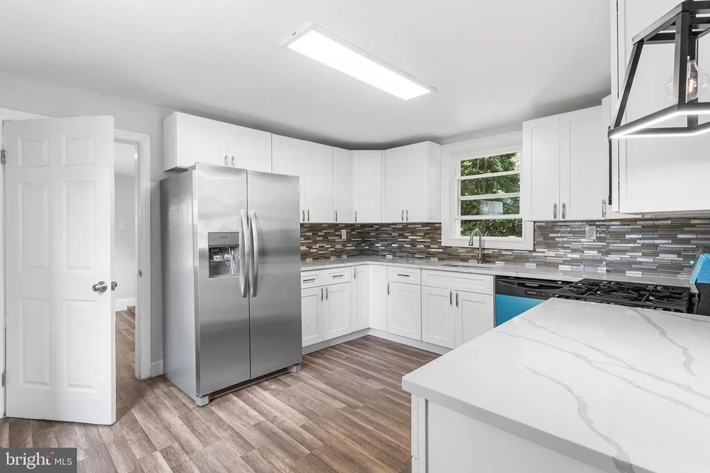 Photo of 623 W 3RD STREET W
