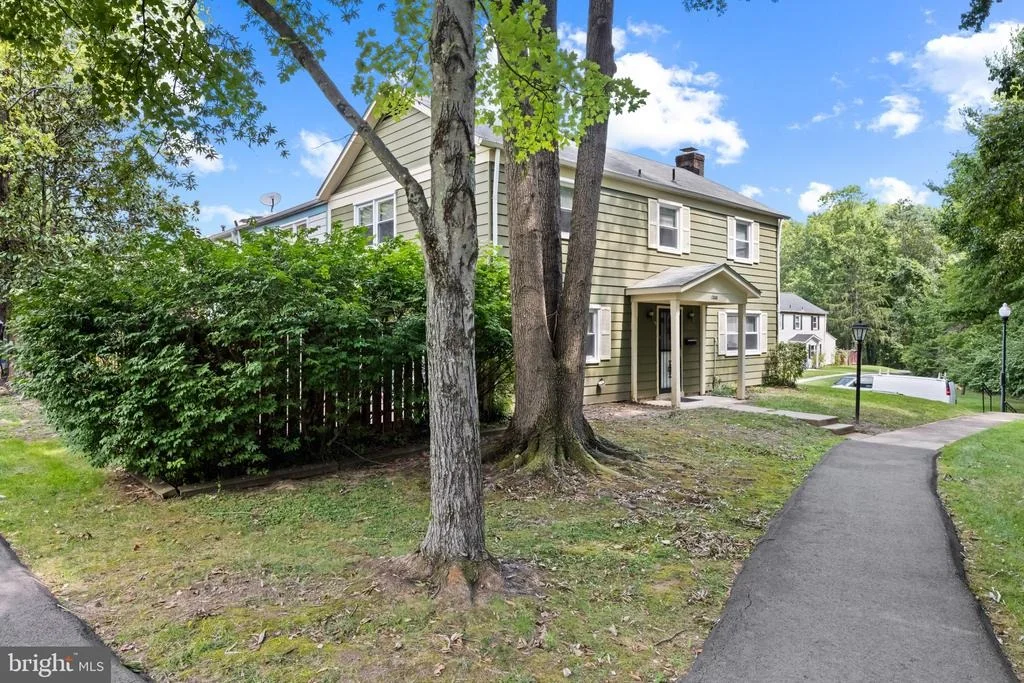 Photo of 12000 DOVE CIRCLE