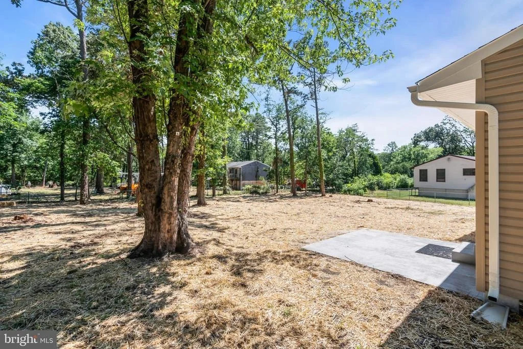 Photo of 143 OAK PINES BOULEVARD