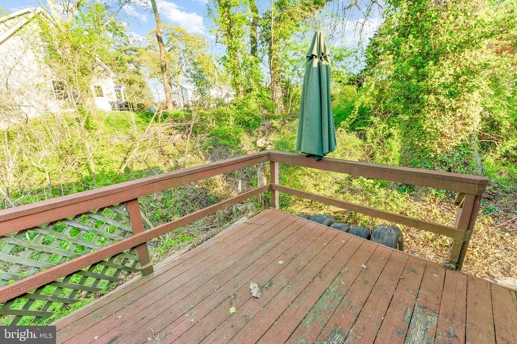 Photo of 7533 BAYSIDE ROAD