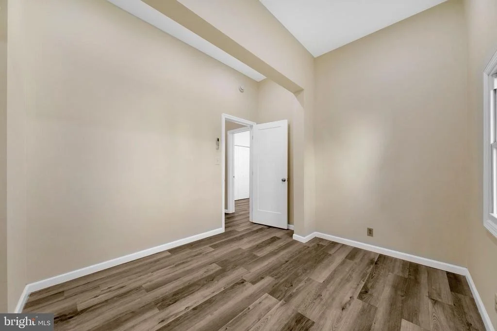 Photo of 724 HUNTER STREET