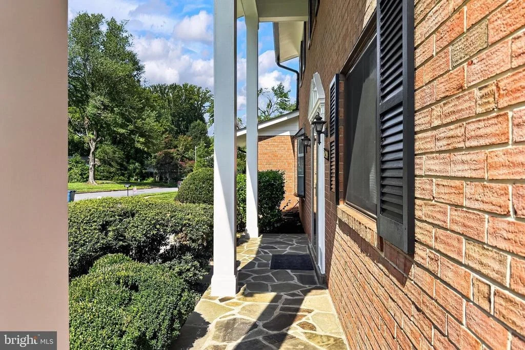 Photo of 5239 RICHARDSON DRIVE
